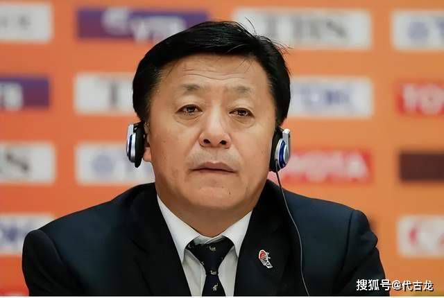 精品国产香蕉伊思人在线又爽又黄