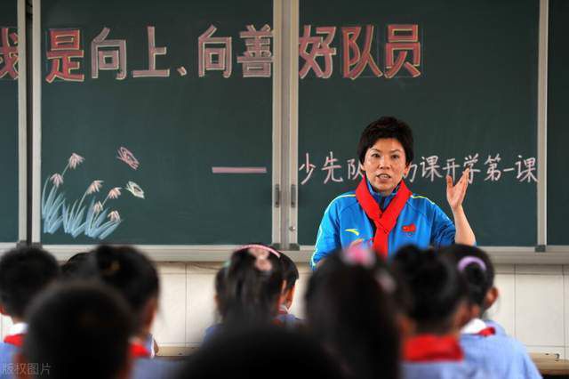 别揉我胸