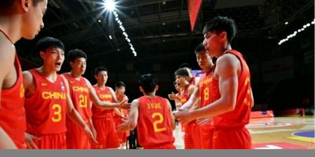 《悬崖之上》冲击10亿 《人之怒》票房破亿 2021-05-17 5月16日，全国院线总票房1.14亿。